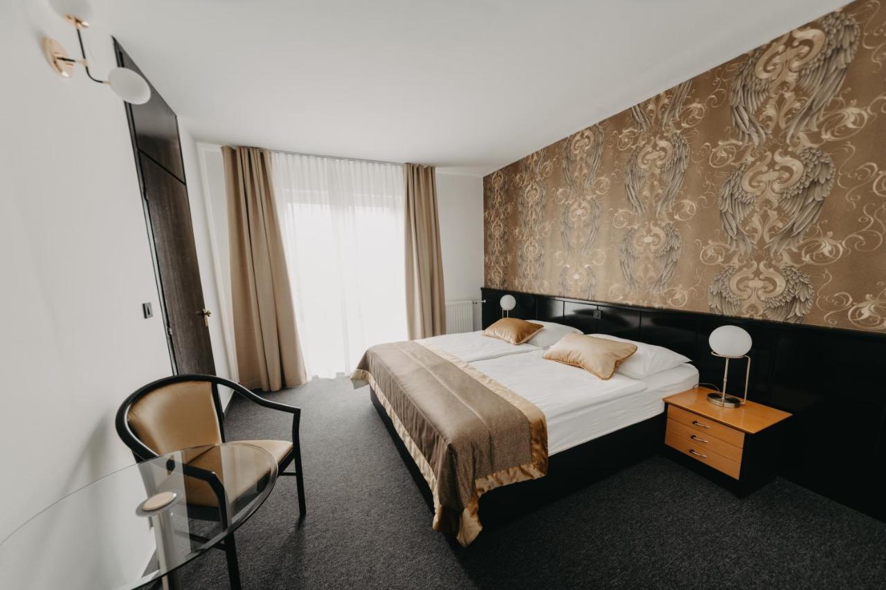 Hotel Alp Bovec Εξωτερικό φωτογραφία