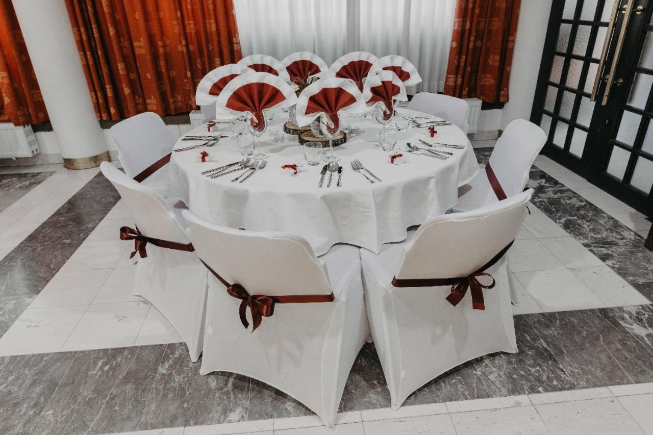 Hotel Alp Bovec Εξωτερικό φωτογραφία